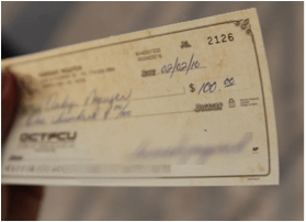 Depositing_checks